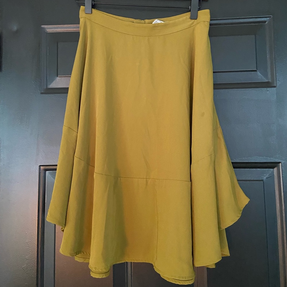 Olive silky H&M skirt